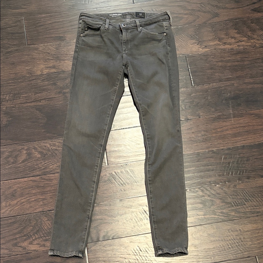 AG women’s Dark Grey Jeans Size 26R